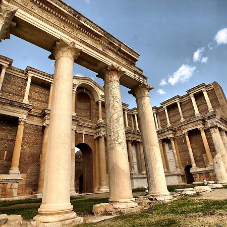 Lidya Sardes Hotel Thermal & Spa Salihli Bagian luar foto